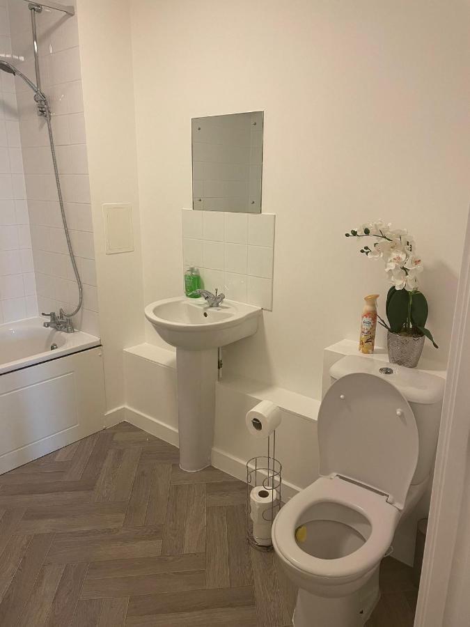 Deluxe 2-Bedroom Home Away Erith Exterior foto